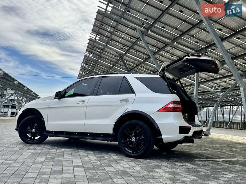 Позашляховик / Кросовер Mercedes-Benz M-Class 2013 в Львові фото 100 Позашляховик / Кросовер Mercedes-Benz M-Class 2013 в Львові