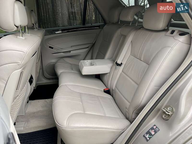 Позашляховик / Кросовер Mercedes-Benz M-Class 2008 в Києві