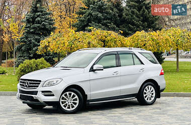 Позашляховик / Кросовер Mercedes-Benz M-Class 2012 в Дніпрі