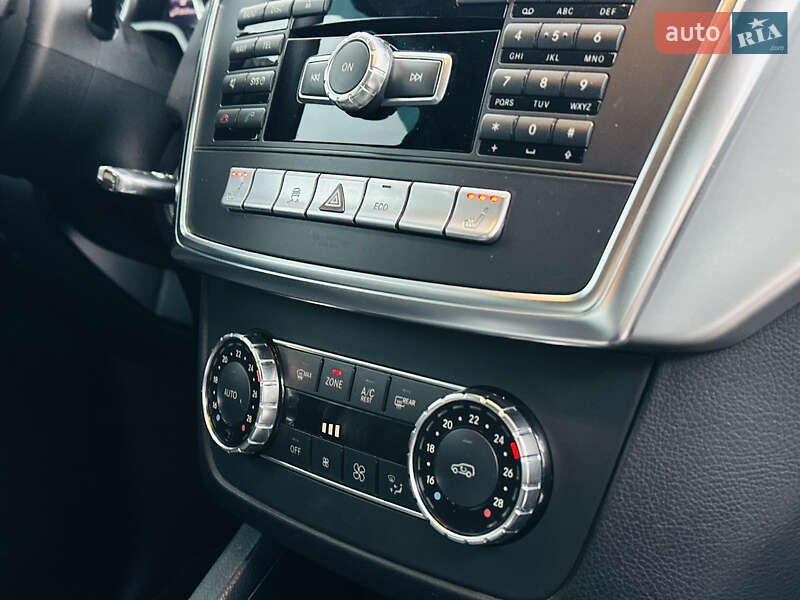 Позашляховик / Кросовер Mercedes-Benz M-Class 2013 в Дніпрі