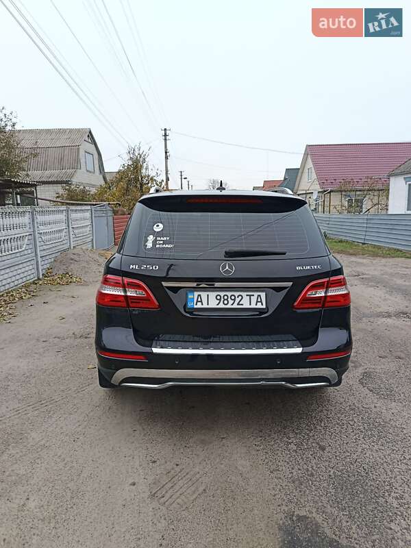 Внедорожник / Кроссовер Mercedes-Benz M-Class 2013 в Киеве фото 6 Внедорожник / Кроссовер Mercedes-Benz M-Class 2013 в Киеве