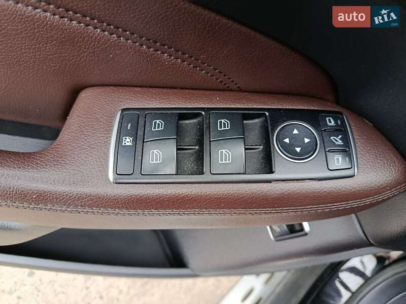 Внедорожник / Кроссовер Mercedes-Benz M-Class 2013 в Киеве фото 21 Внедорожник / Кроссовер Mercedes-Benz M-Class 2013 в Киеве