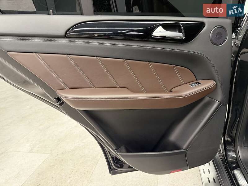 Внедорожник / Кроссовер Mercedes-Benz M-Class 2012 в Киеве фото 25 Внедорожник / Кроссовер Mercedes-Benz M-Class 2012 в Киеве