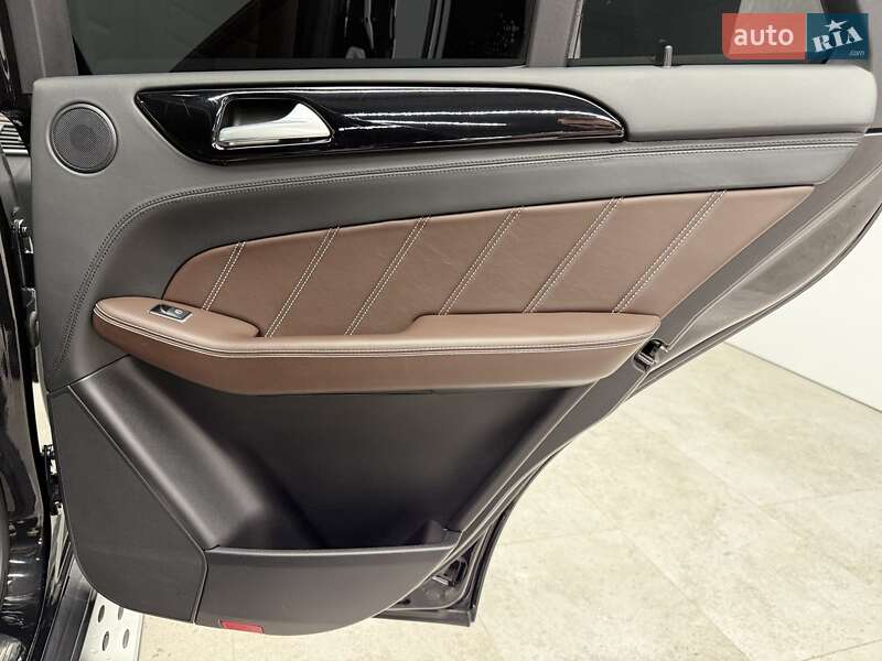 Внедорожник / Кроссовер Mercedes-Benz M-Class 2012 в Киеве фото 30 Внедорожник / Кроссовер Mercedes-Benz M-Class 2012 в Киеве