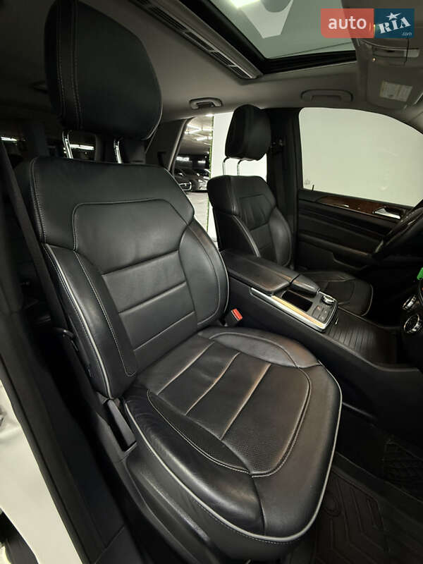 Позашляховик / Кросовер Mercedes-Benz M-Class 2013 в Одесі фото 20 Позашляховик / Кросовер Mercedes-Benz M-Class 2013 в Одесі