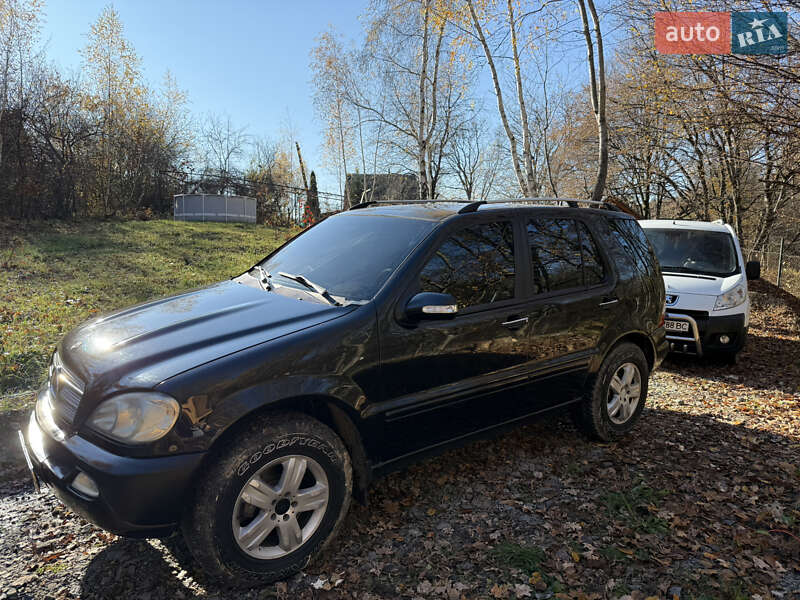 Позашляховик / Кросовер Mercedes-Benz M-Class 2004 в Ужгороді фото Позашляховик / Кросовер Mercedes-Benz M-Class 2004 в Ужгороді