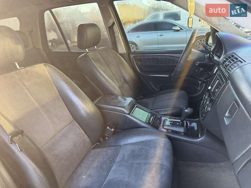 Позашляховик / Кросовер Mercedes-Benz M-Class 2004 в Ужгороді фото 12 Позашляховик / Кросовер Mercedes-Benz M-Class 2004 в Ужгороді