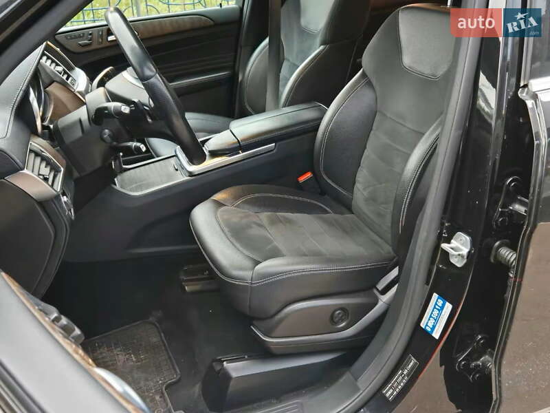 Внедорожник / Кроссовер Mercedes-Benz M-Class 2013 в Киеве фото 15 Внедорожник / Кроссовер Mercedes-Benz M-Class 2013 в Киеве