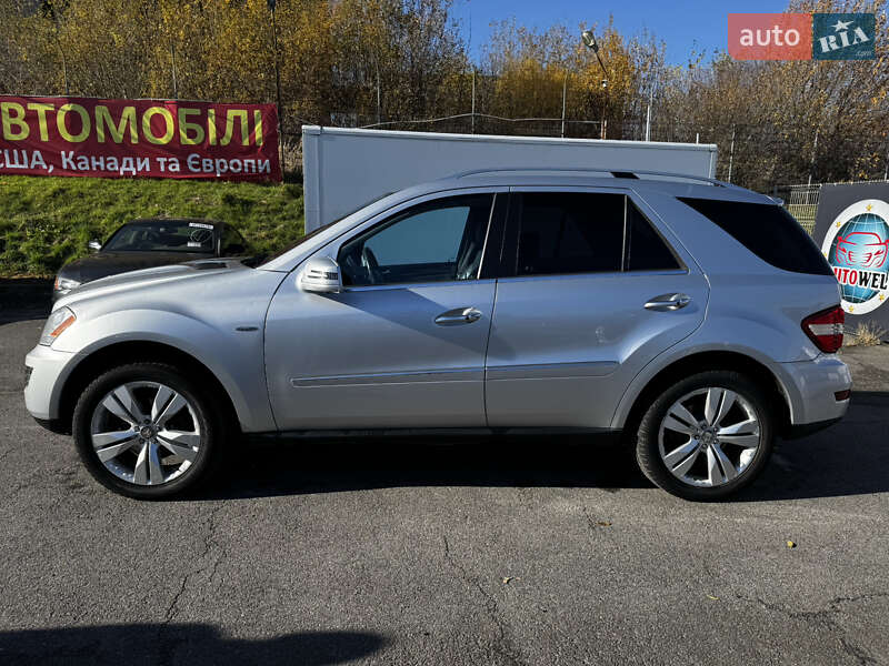 Внедорожник / Кроссовер Mercedes-Benz M-Class 2010 в Львове фото 2 Внедорожник / Кроссовер Mercedes-Benz M-Class 2010 в Львове