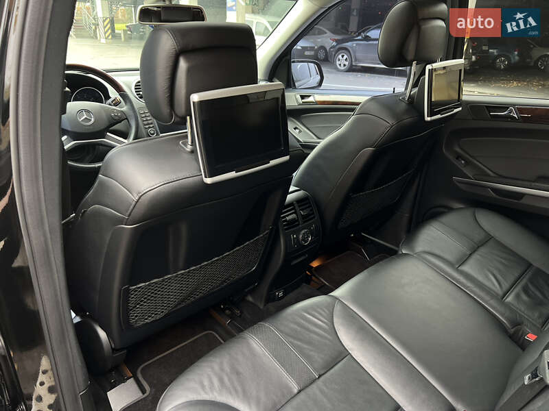 Внедорожник / Кроссовер Mercedes-Benz M-Class 2008 в Киеве