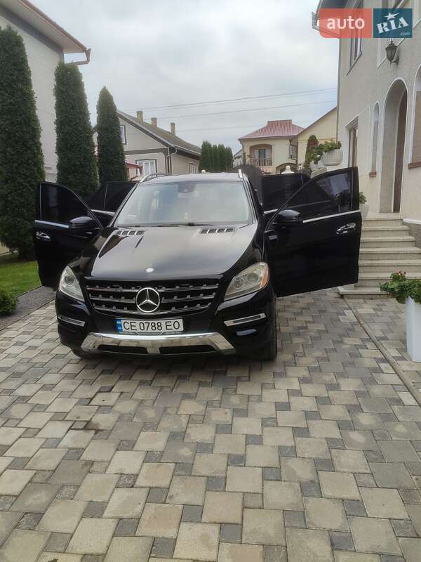 Mercedes-Benz M-Class 2012