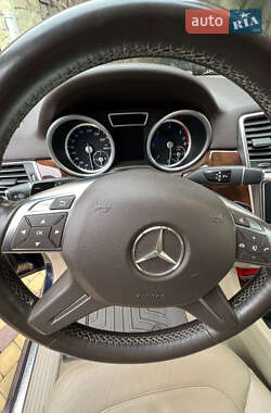 Внедорожник / Кроссовер Mercedes-Benz M-Class 2015 в Львове