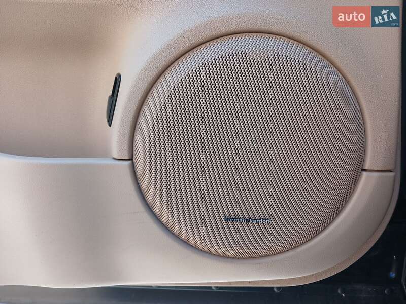 Внедорожник / Кроссовер Mercedes-Benz M-Class 2008 в Киеве