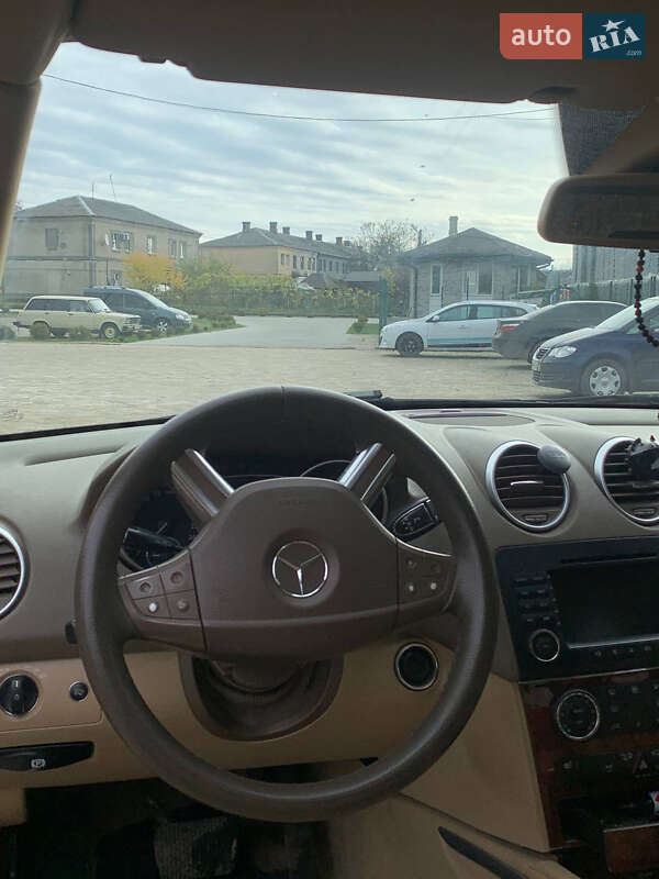 Позашляховик / Кросовер Mercedes-Benz M-Class 2006 в Рокитному фото 8 Позашляховик / Кросовер Mercedes-Benz M-Class 2006 в Рокитному