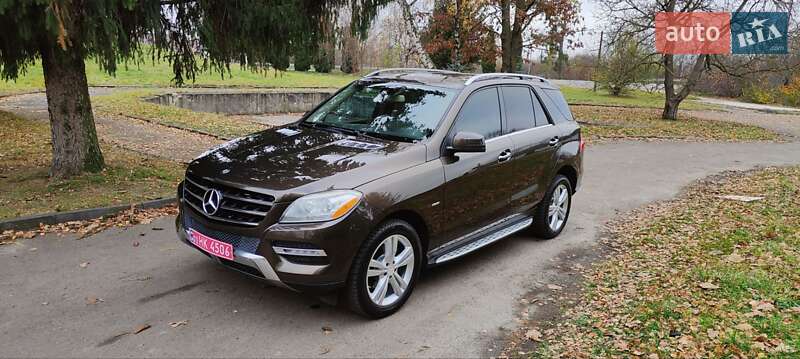 Позашляховик / Кросовер Mercedes-Benz M-Class 2012 в Дубні фото 11 Позашляховик / Кросовер Mercedes-Benz M-Class 2012 в Дубні