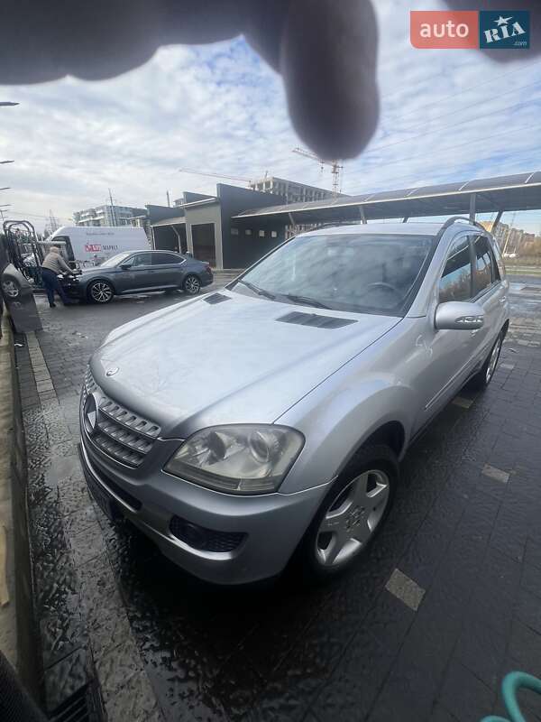 Внедорожник / Кроссовер Mercedes-Benz M-Class 2007 в Ужгороде фото 2 Внедорожник / Кроссовер Mercedes-Benz M-Class 2007 в Ужгороде