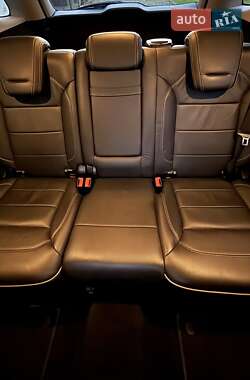 Внедорожник / Кроссовер Mercedes-Benz M-Class 2012 в Иршаве