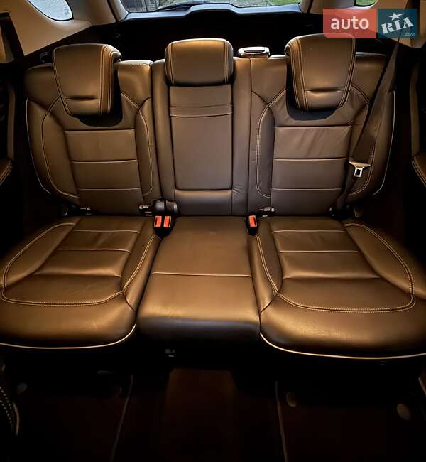 Позашляховик / Кросовер Mercedes-Benz M-Class 2012 в Іршаві фото 17 Позашляховик / Кросовер Mercedes-Benz M-Class 2012 в Іршаві