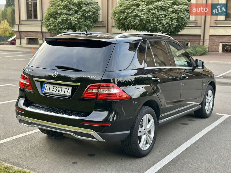Позашляховик / Кросовер Mercedes-Benz M-Class 2012 в Києві фото 10 Позашляховик / Кросовер Mercedes-Benz M-Class 2012 в Києві