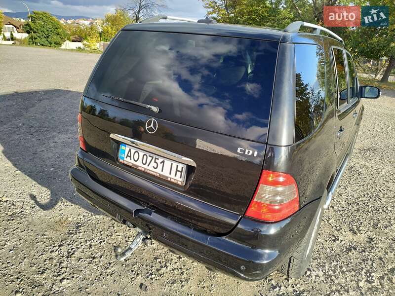 Позашляховик / Кросовер Mercedes-Benz M-Class 2004 в Ужгороді