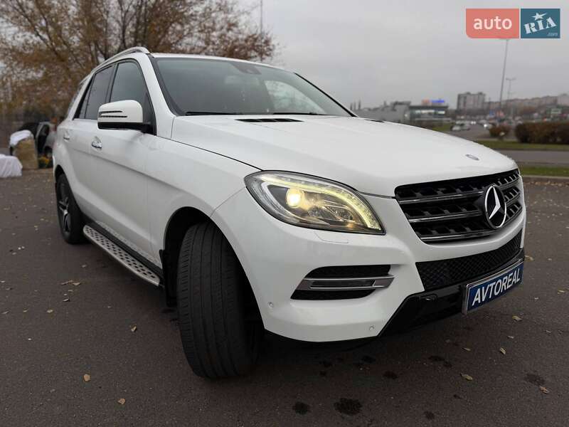 Позашляховик / Кросовер Mercedes-Benz M-Class 2013 в Кривому Розі