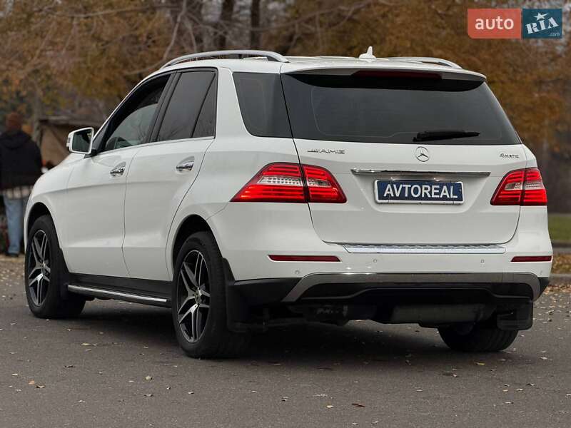 Позашляховик / Кросовер Mercedes-Benz M-Class 2013 в Кривому Розі