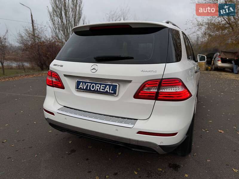 Позашляховик / Кросовер Mercedes-Benz M-Class 2013 в Кривому Розі