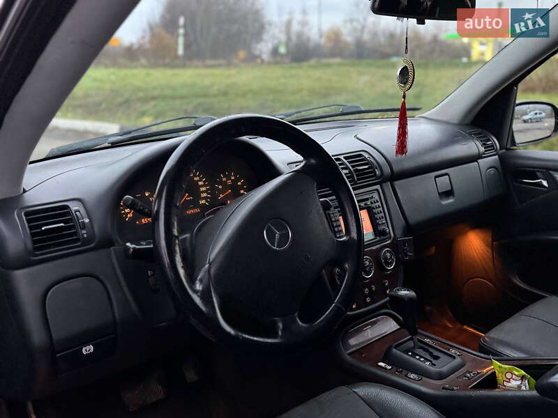 Позашляховик / Кросовер Mercedes-Benz M-Class 2001 в Дрогобичі фото 25 Позашляховик / Кросовер Mercedes-Benz M-Class 2001 в Дрогобичі