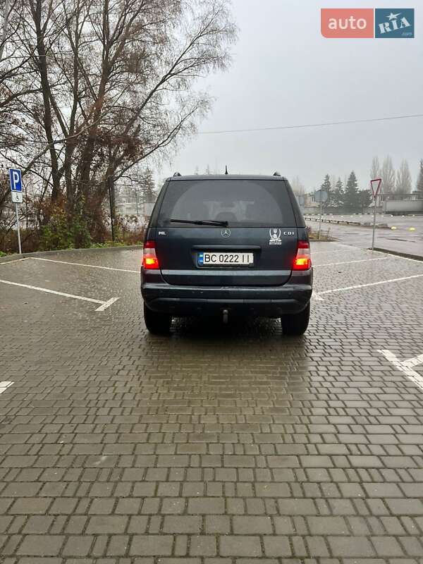 Внедорожник / Кроссовер Mercedes-Benz M-Class 2002 в Киеве