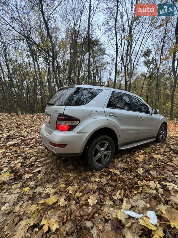 Позашляховик / Кросовер Mercedes-Benz M-Class 2008 в Прилуках фото 31 Позашляховик / Кросовер Mercedes-Benz M-Class 2008 в Прилуках