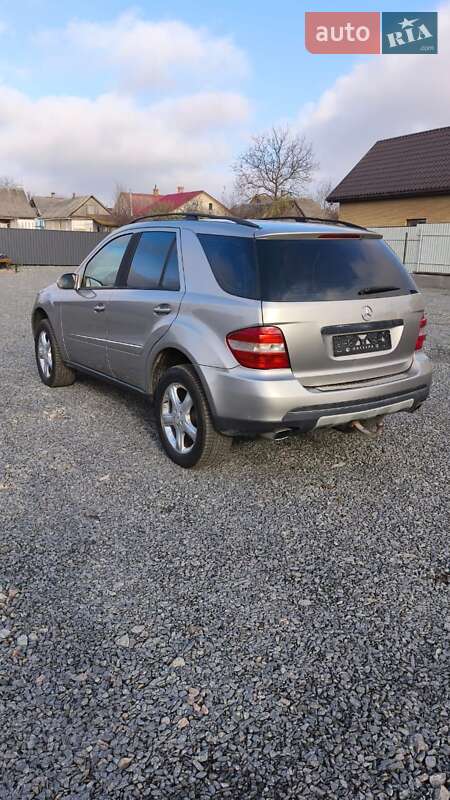 Позашляховик / Кросовер Mercedes-Benz M-Class 2006 в Рокитному фото 9 Позашляховик / Кросовер Mercedes-Benz M-Class 2006 в Рокитному