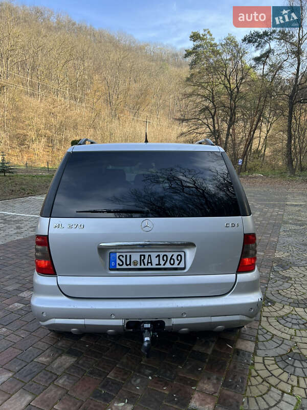 Позашляховик / Кросовер Mercedes-Benz M-Class 2004 в Заліщиках