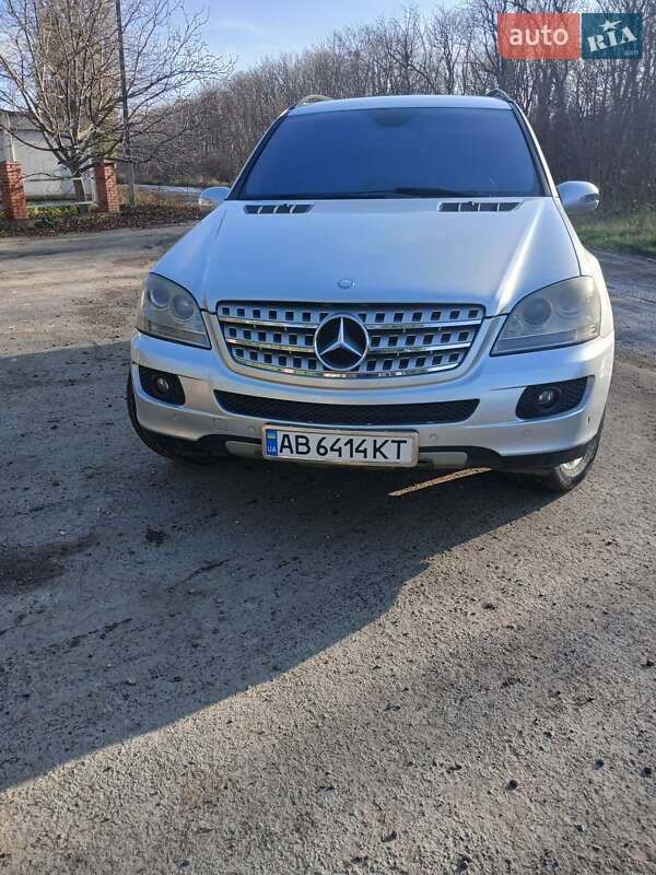 Mercedes-Benz M-Class 2007 Mercedes-Benz M-Class 2007