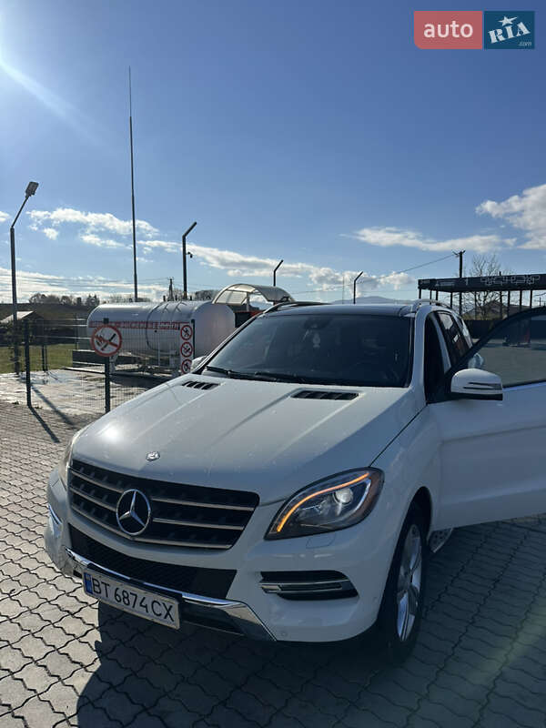 Позашляховик / Кросовер Mercedes-Benz M-Class 2013 в Хусті фото 5 Позашляховик / Кросовер Mercedes-Benz M-Class 2013 в Хусті