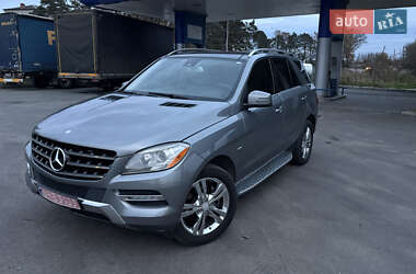 Внедорожник / Кроссовер Mercedes-Benz M-Class 2012 в Шепетовке