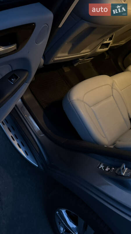 Позашляховик / Кросовер Mercedes-Benz M-Class 2012 в Шепетівці