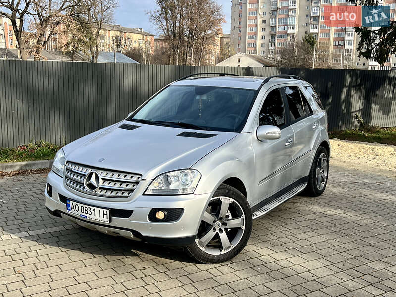 Внедорожник / Кроссовер Mercedes-Benz M-Class 2006 в Ивано-Франковске