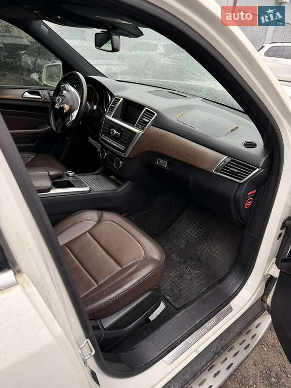 Позашляховик / Кросовер Mercedes-Benz M-Class 2012 в Києві фото 14 Позашляховик / Кросовер Mercedes-Benz M-Class 2012 в Києві