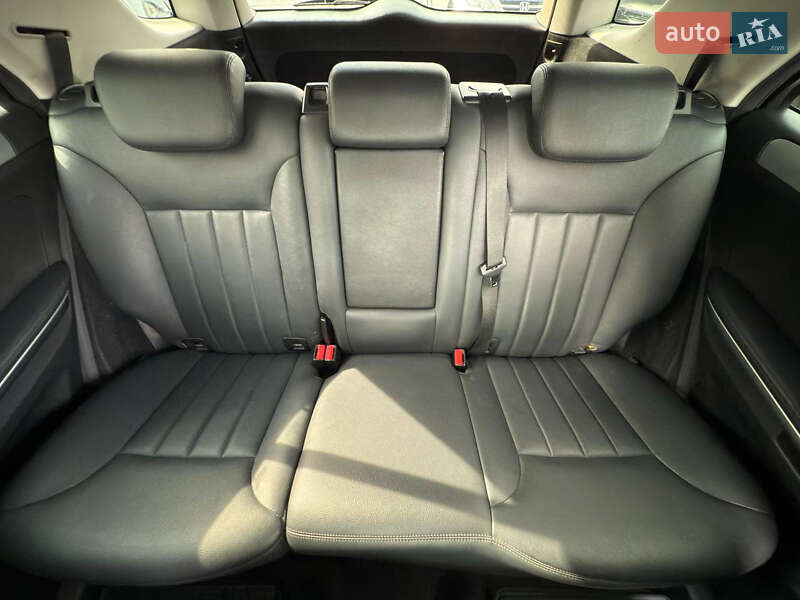 Позашляховик / Кросовер Mercedes-Benz M-Class 2008 в Чернівцях фото 19 Позашляховик / Кросовер Mercedes-Benz M-Class 2008 в Чернівцях