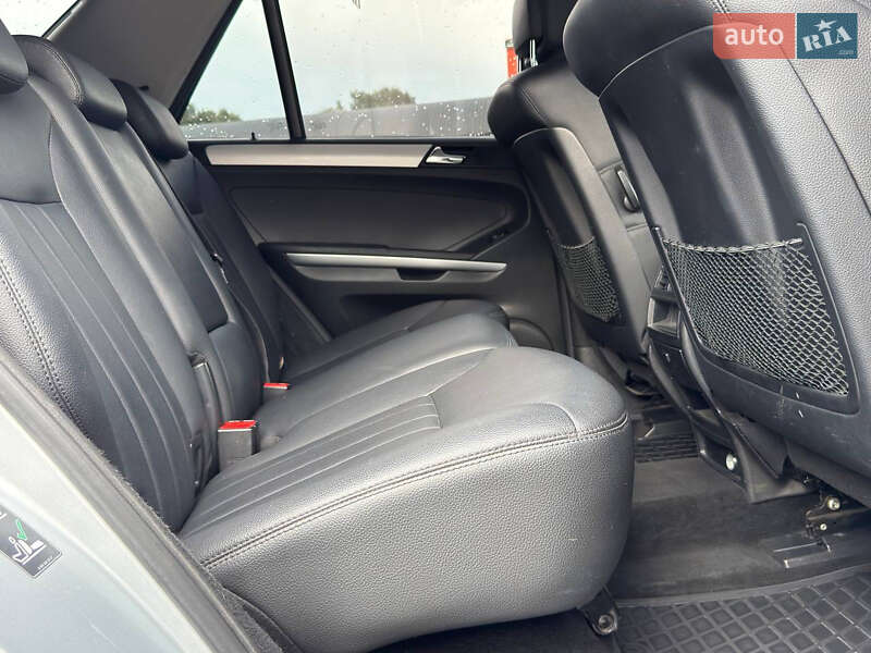 Позашляховик / Кросовер Mercedes-Benz M-Class 2008 в Чернівцях фото 20 Позашляховик / Кросовер Mercedes-Benz M-Class 2008 в Чернівцях