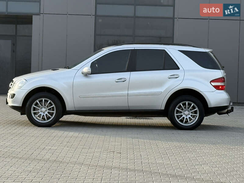 Позашляховик / Кросовер Mercedes-Benz M-Class 2008 в Чернівцях фото 6 Позашляховик / Кросовер Mercedes-Benz M-Class 2008 в Чернівцях