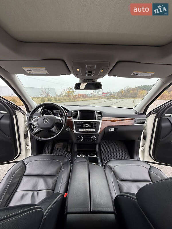 Внедорожник / Кроссовер Mercedes-Benz M-Class 2013 в Хмельницком