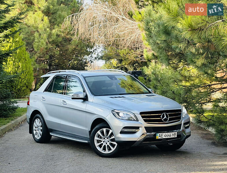 Позашляховик / Кросовер Mercedes-Benz M-Class 2012 в Дніпрі фото 55 Позашляховик / Кросовер Mercedes-Benz M-Class 2012 в Дніпрі