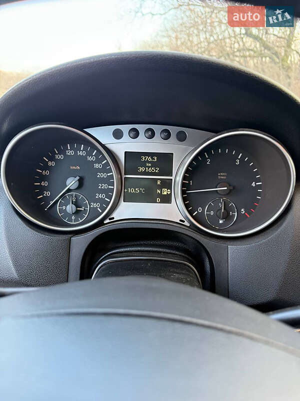 Внедорожник / Кроссовер Mercedes-Benz M-Class 2006 в Новомосковске фото 9 Внедорожник / Кроссовер Mercedes-Benz M-Class 2006 в Новомосковске