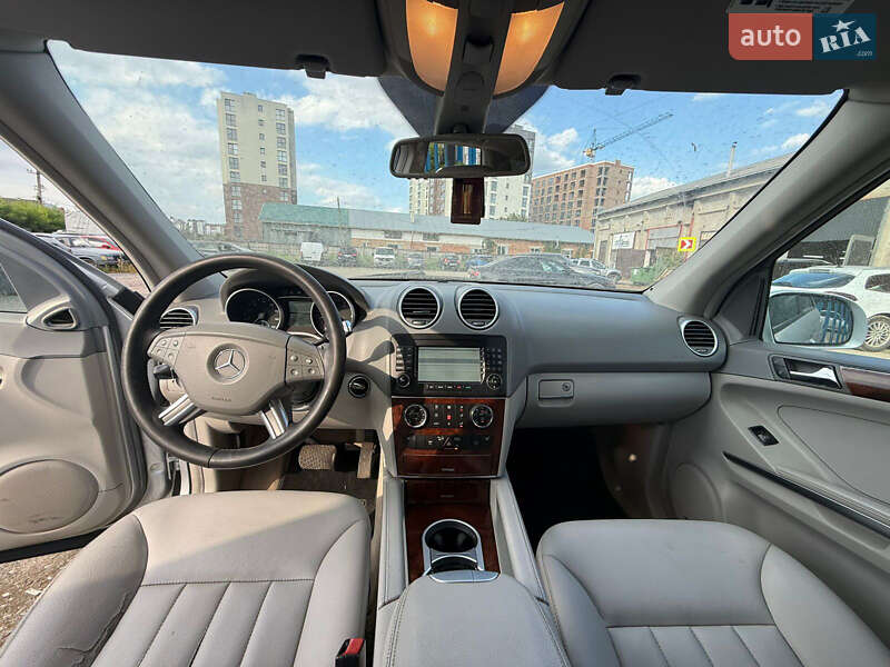 Позашляховик / Кросовер Mercedes-Benz M-Class 2008 в Дніпрі