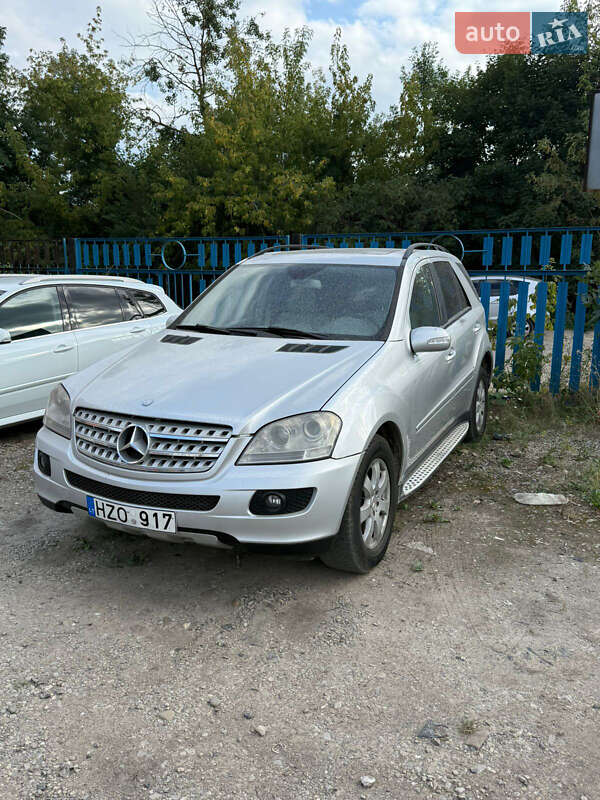 Позашляховик / Кросовер Mercedes-Benz M-Class 2008 в Дніпрі