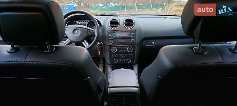 Позашляховик / Кросовер Mercedes-Benz M-Class 2006 в Полтаві фото 27 Позашляховик / Кросовер Mercedes-Benz M-Class 2006 в Полтаві