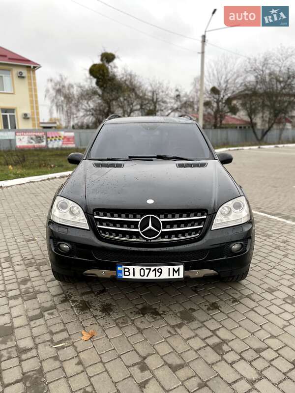 Позашляховик / Кросовер Mercedes-Benz M-Class 2005 в Шишаках фото 5 Позашляховик / Кросовер Mercedes-Benz M-Class 2005 в Шишаках