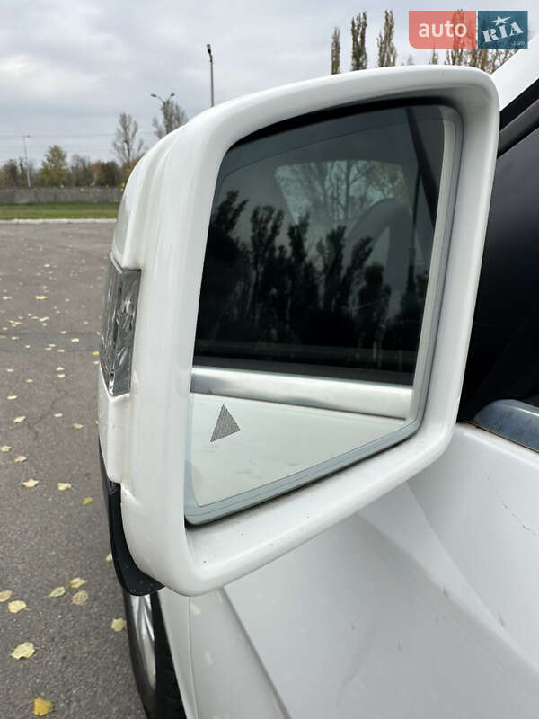 Внедорожник / Кроссовер Mercedes-Benz M-Class 2015 в Киеве