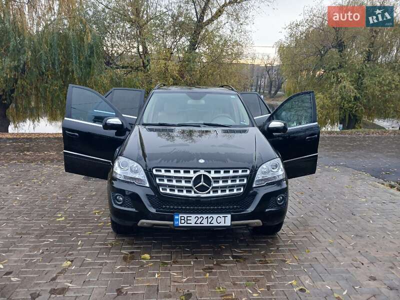 Внедорожник / Кроссовер Mercedes-Benz M-Class 2010 в Первомайске фото 14 Внедорожник / Кроссовер Mercedes-Benz M-Class 2010 в Первомайске